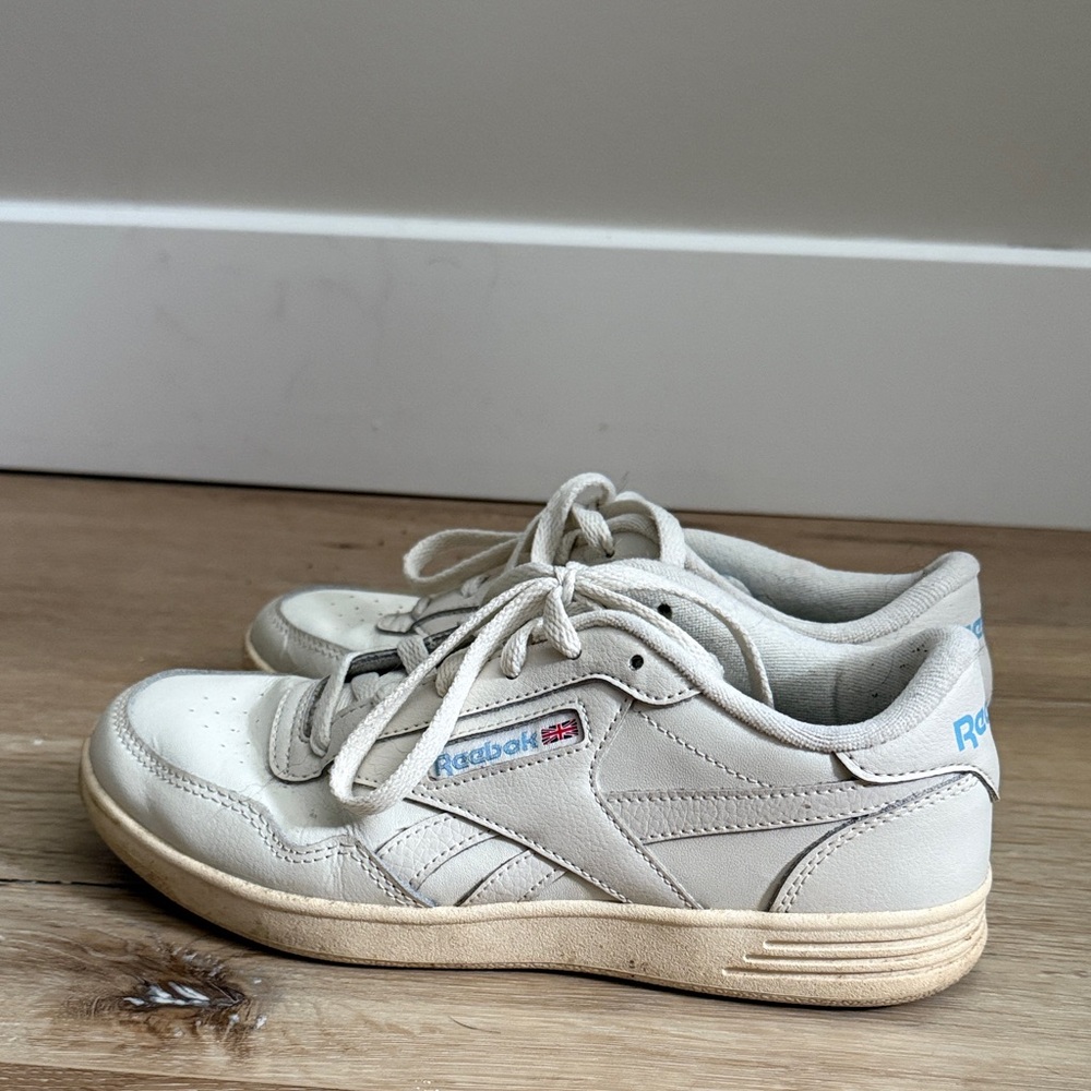 Reebok Cream and Blue Sneakers Club C85